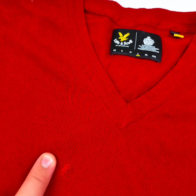 Lyle & Scott Woolen V-neck sweater